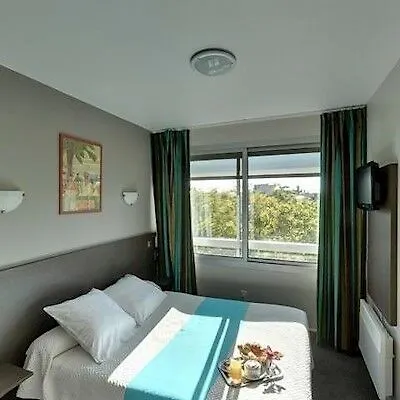 **  Hotel Victor Hugo Toulouse França